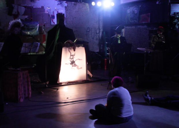 Doctor Vysarius Puppet Show