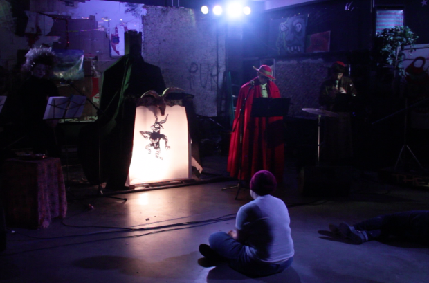 Doctor Vysarius Puppet Show